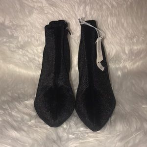 Old Navy Black Velvet Stiletto